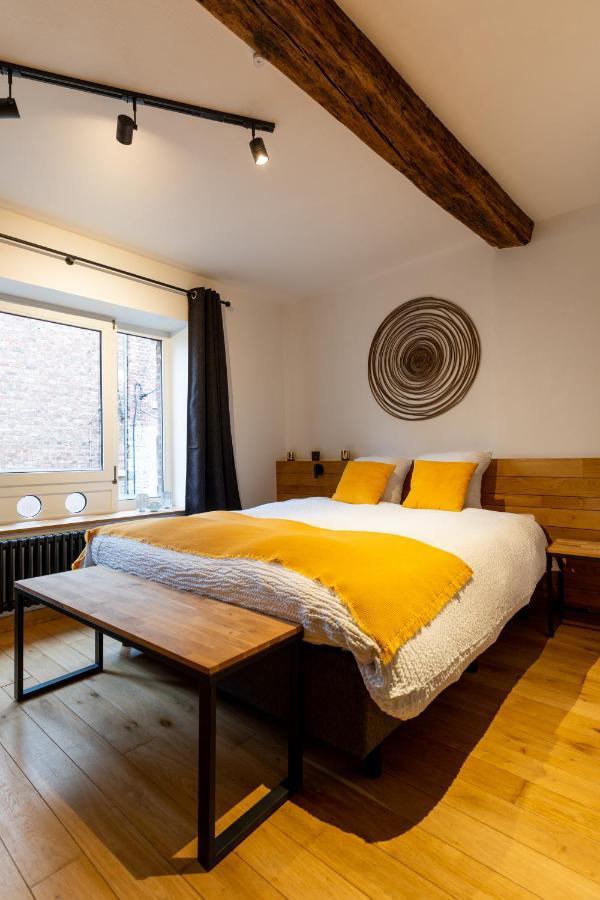 Ardenne Bnb Gite Urbain Avec Terrasse มาร์ช-อ็อง-เฟเมน ภายนอก รูปภาพ