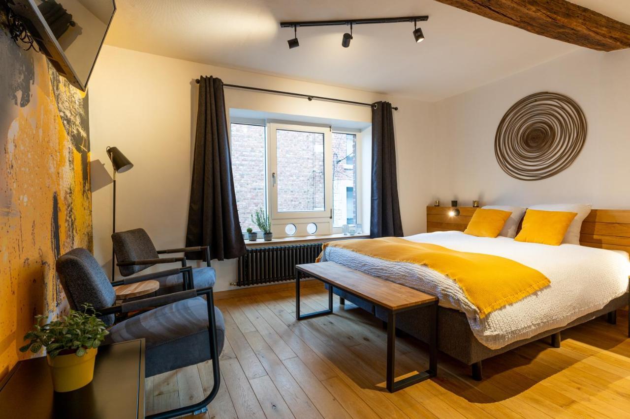 Ardenne Bnb Gite Urbain Avec Terrasse มาร์ช-อ็อง-เฟเมน ภายนอก รูปภาพ