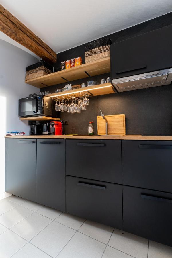 Ardenne Bnb Gite Urbain Avec Terrasse มาร์ช-อ็อง-เฟเมน ภายนอก รูปภาพ